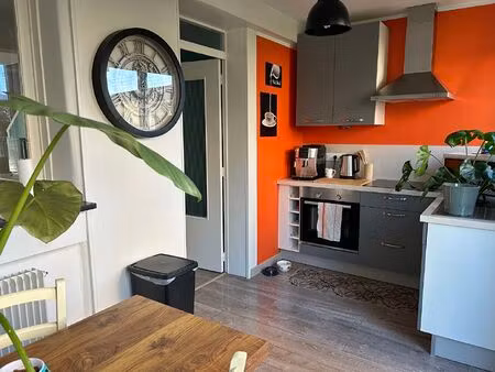 maison mitoyenne dans quartier calme