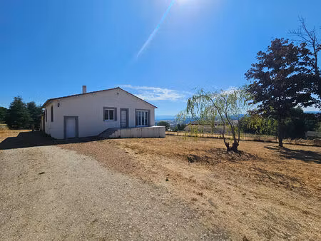 maison 4 pièces 92 m2 sur 3270m² de terrain