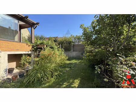 maison avec jardin - centre st cyr