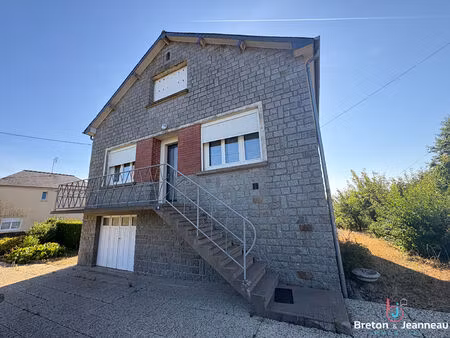 maison à saint-denis-de-gastines