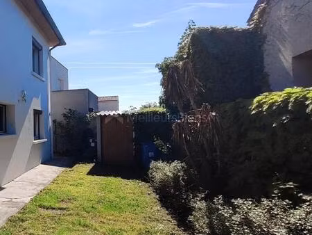 toulouse: maison individuelle t6 de 137 m² avec studio