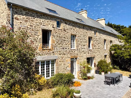 propriété de caractère avec vue sur la baie de sienne - tourville-sur-sienne
