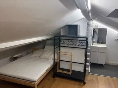 location meublée maison 2 pièces 39.47 m² à villeurbanne (69100)  599 €
