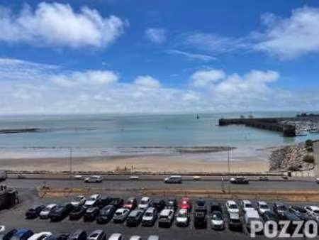 location appartement 4 pièces bord de mer à granville (50400) : à louer 4 pièces bord de m