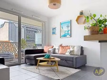 location appartement 3 pièces meublé à nantes (44000) : à louer 3 pièces meublé / 62m² nan