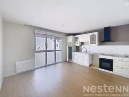 location appartement 3 pièces à quéven (56530) : à louer 3 pièces / 51m² quéven