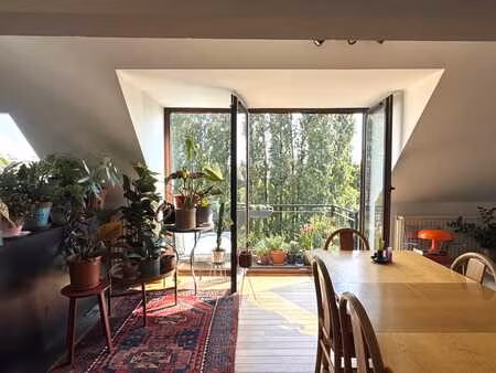 spacieux appartement (peb c) avec 2 chambres et terrasse