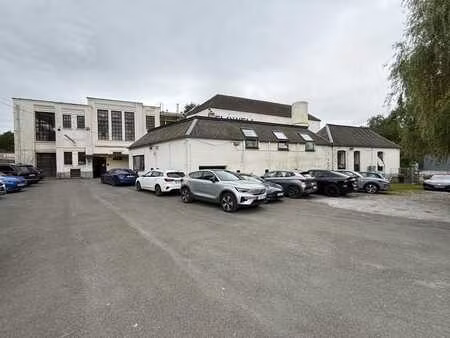 ensemble semi-industriel de 1950m²