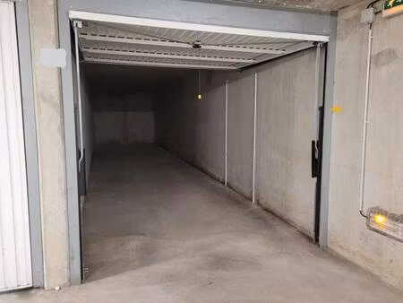 parking à louer