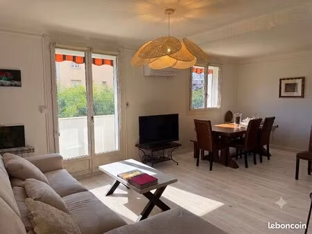 t3 aubagne sud - 66 m²