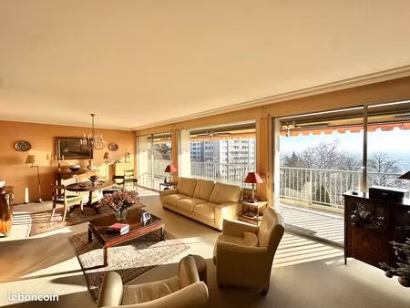 appartement 5 pièces 135 m²
