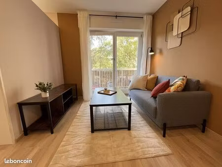 studio 1 pièce 29 m²