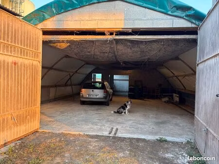 parking  garage ou stockage