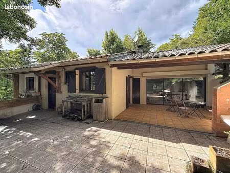maison 5 pièces 139 m²