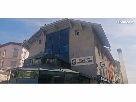 bureaux oyonnax 135 m2 135000 eur