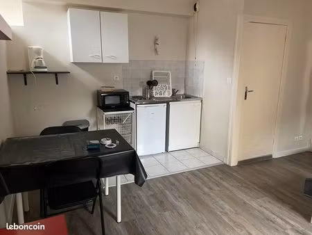 studio meublé 21 m2 centre ville ideal etudiant