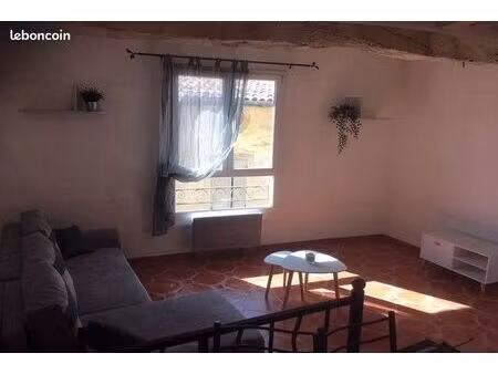 saint maximin appart duplex t3/4 meuble urgent