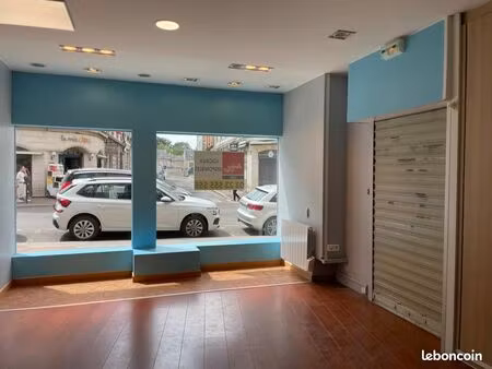 local commercial 63 m²