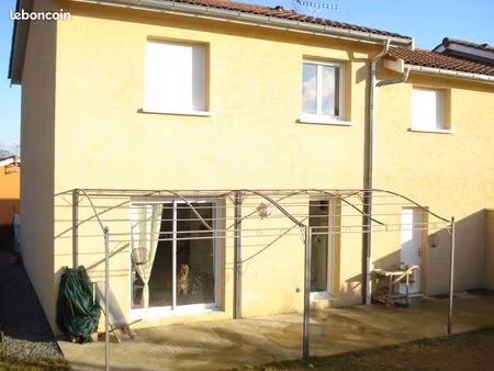 loue maison avec terrain