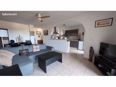 appartement 3 pièces de 64 m2 lumineux avec terrasse à mar vivo – vue mer