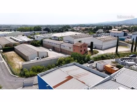 terrain industriel / foncier d’activité 7 847 m²