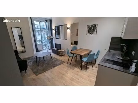 à louer – superbe t2 de 42 m² entièrement rénové – fréjus centre-ville