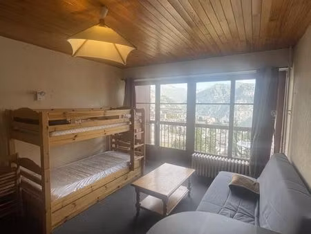 studio 1 pièce 19 m²