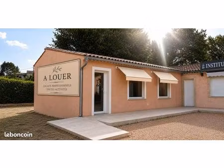 local commercial a louer