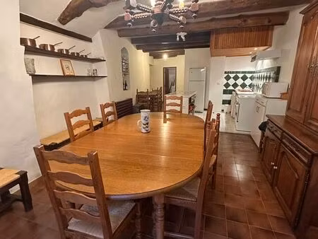 appartement de caractère 5p - village médiéval entrevaux - 130 000