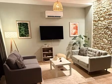 immeuble de rapport entièrement rénové - 5 appartements - cusset centre