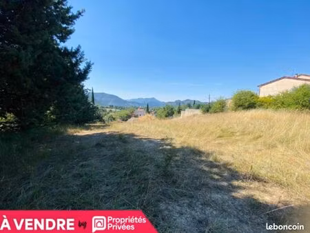 terrain 1 185 m² le brusquet