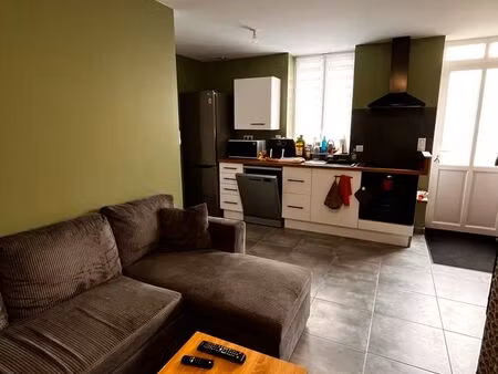 apparemment f2 à louer