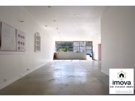 local commercial 217 m² abrest