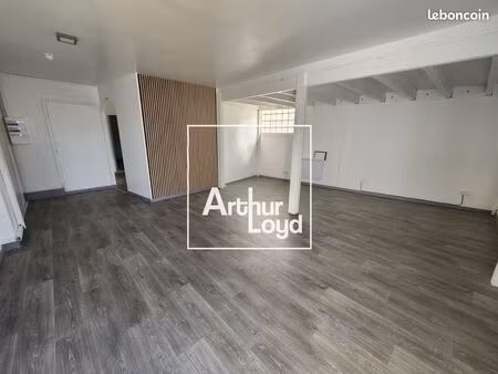 local 65 m² bavilliers