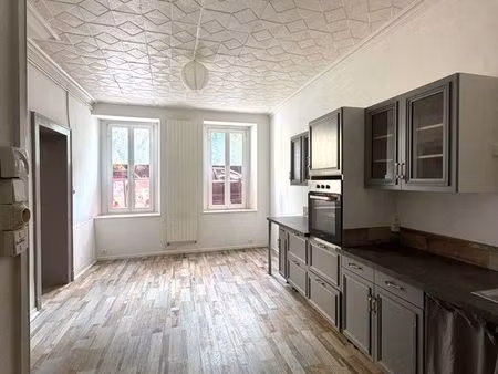 appartement 67 m2 en rez-de-chaussée