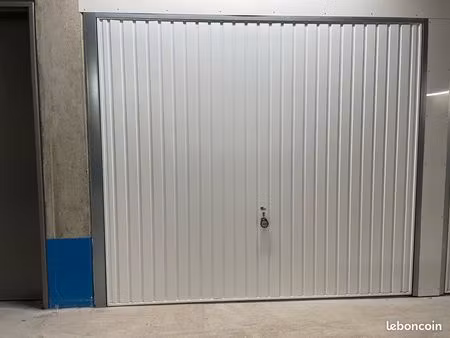 loue box/espace de stockage