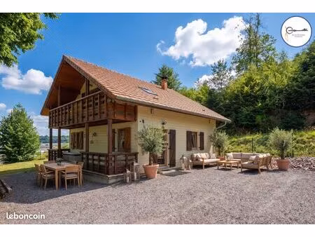chalet 4 pièces 93 m²