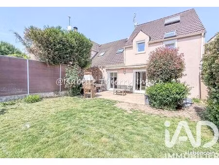 maison familiale 6 pièces 102 m²