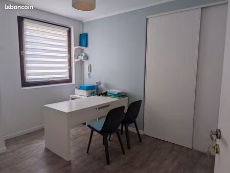 a louer  bureau professionnel 11 m2