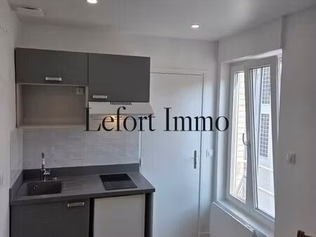 studio 1 pièce 20 m²