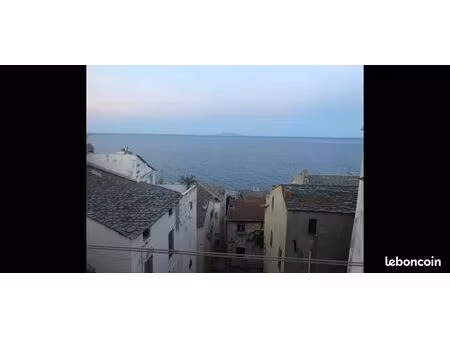 rare à la location… citadelle de bastia  sublime t2 meublé  place guasco  vue mer