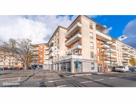 les pavillons sous bois - appartement 3 pièces vendu loué