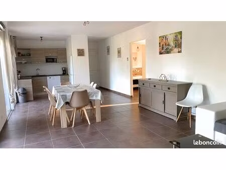 villa 3 pièces 70 m²