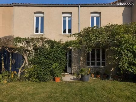 maison bourgeoise de 1870  entièrement réinventée dans un esprit contemporain