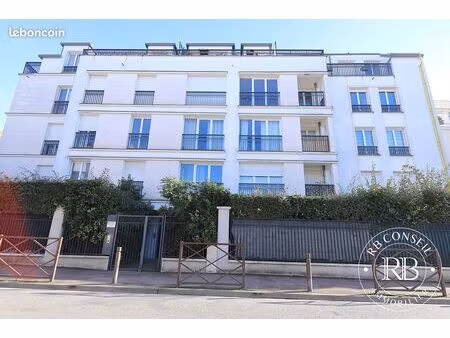 appartement 3 pièces 82 m²