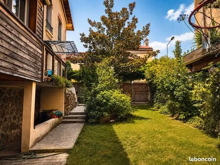 maison 6 pièces 167 m²