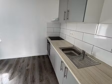 t1 de 32 m² sh proche gare et place ducale