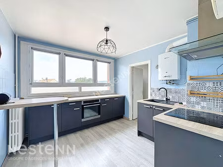 appartement ermont centre ville 4 pièce(s) 3 chambres 79 m² avec parking et cave