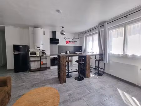 appartement meublé la roche sur yon 2 pièce(s) 49.36 m2