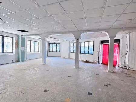 local commercial - 230m2